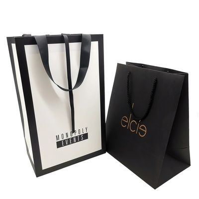 ปรับแต่งเสื้อผ้าห่อของขวัญกระดาษคราฟท์ 300gsm ถุงสีเต็ม